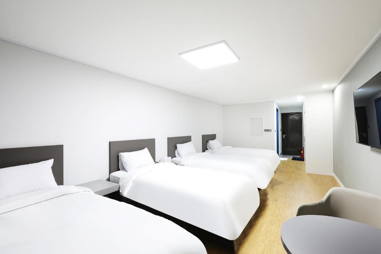 Mokpo Ocean Hotel Exterior foto